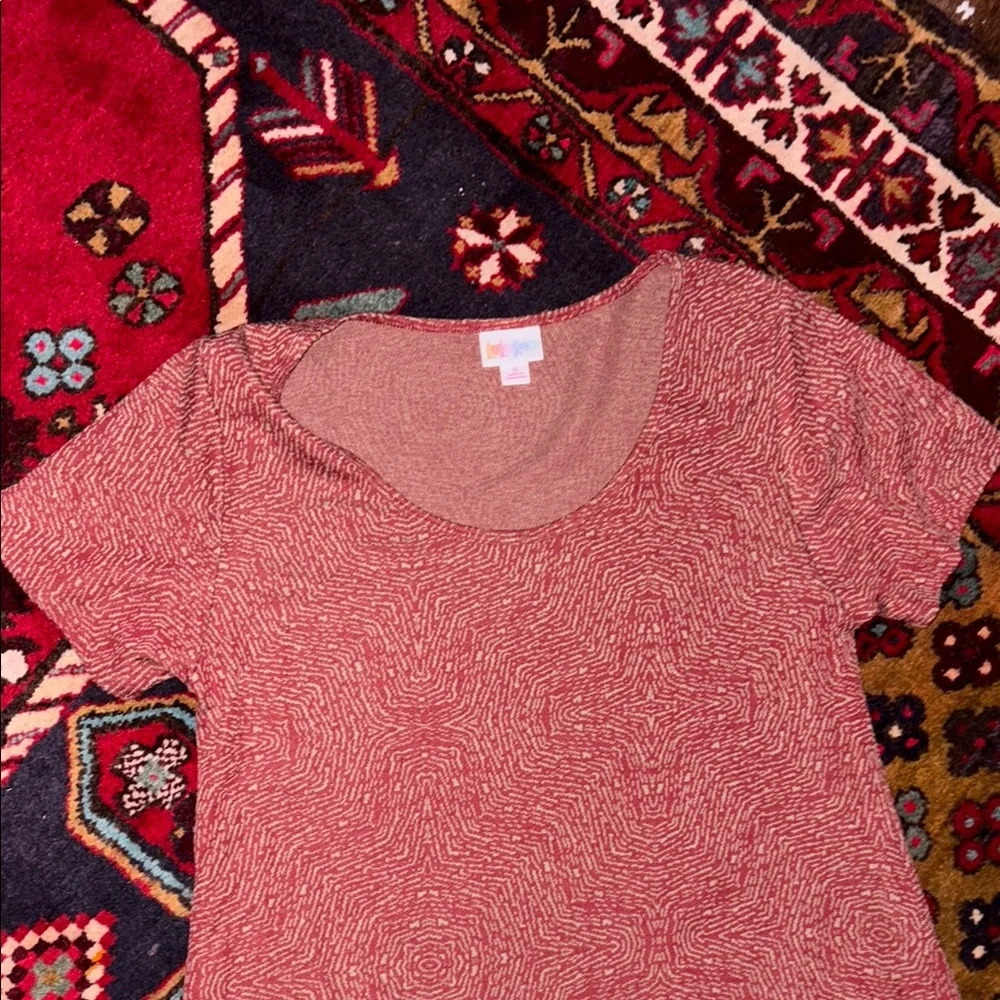 LULAROE Red Patterned Top small - Picture 5 of 5
